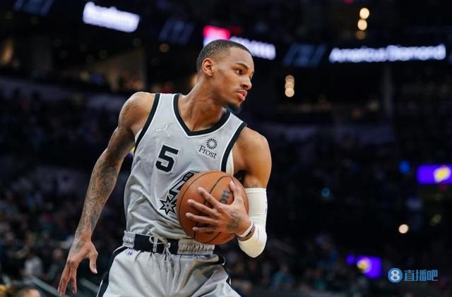 内容共创更 内容共创更